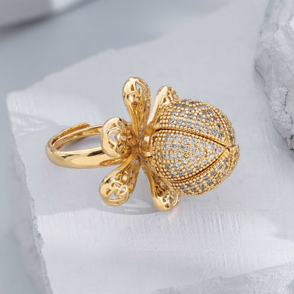 Cocktail Bloom Ring - Enamoux