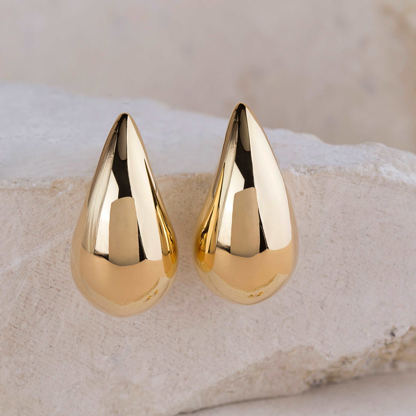 Chunky Teardrop Earrings - Enamoux