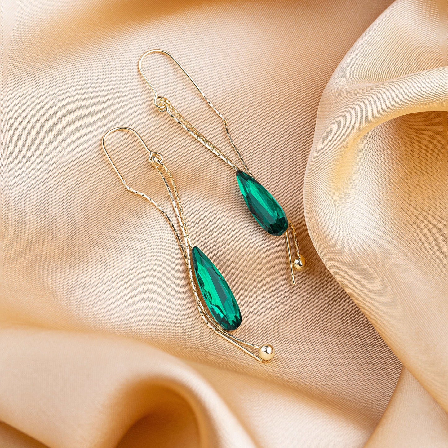 Malachite Crystal Drop Earrings - Enamoux