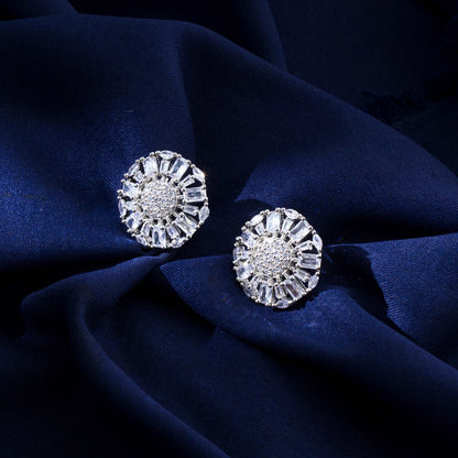 Coterie Stud Earrings - Enamoux